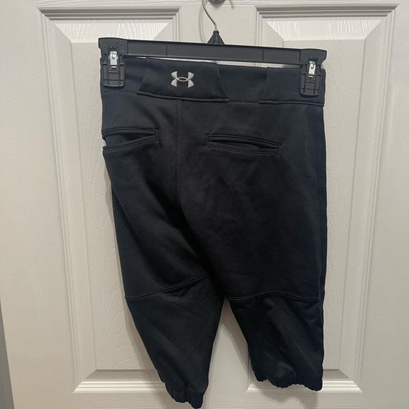 Football shorts under Armour youth small black - Picture 8 of 10